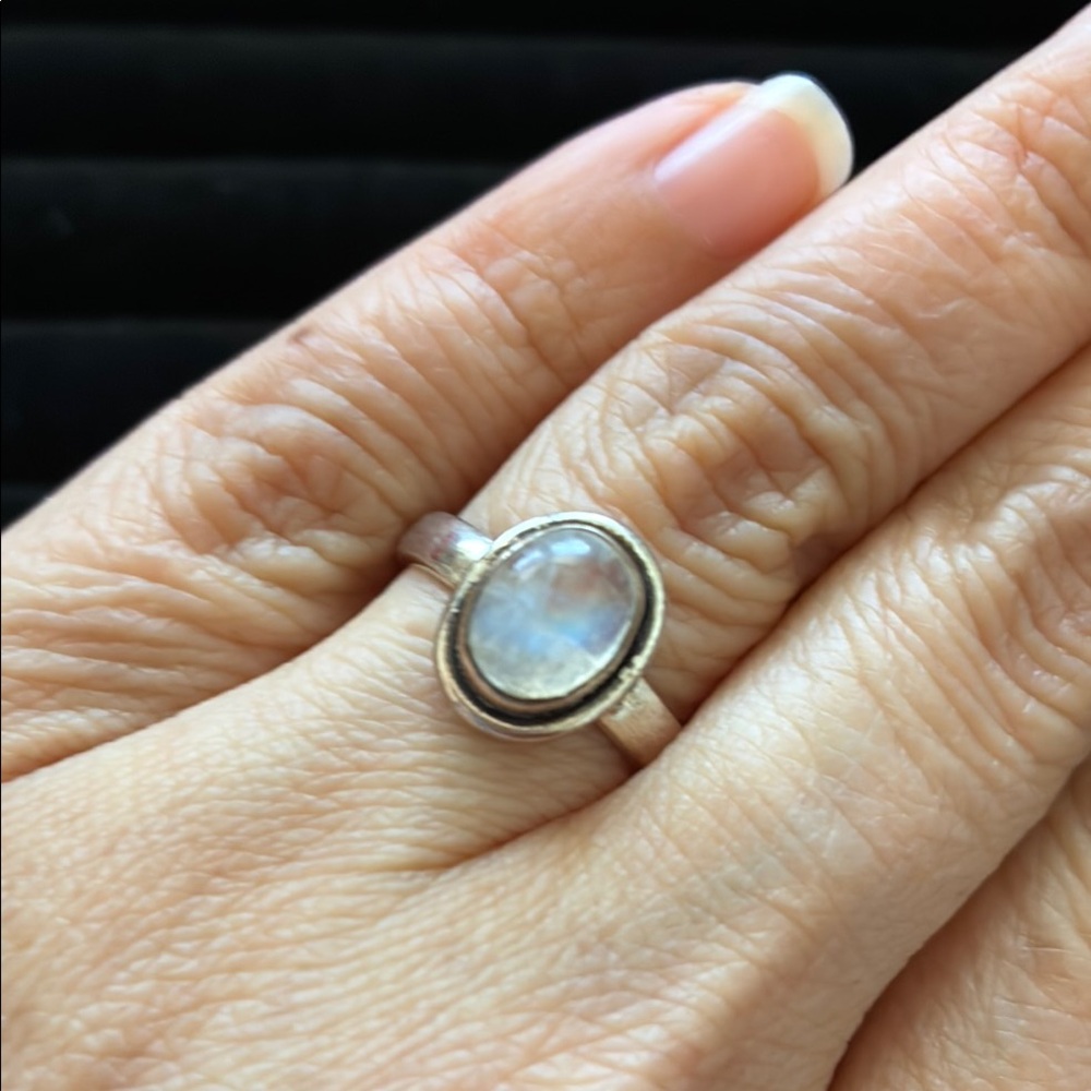 Elegant Silver Moonstone Ring on 925 Sterling Silver